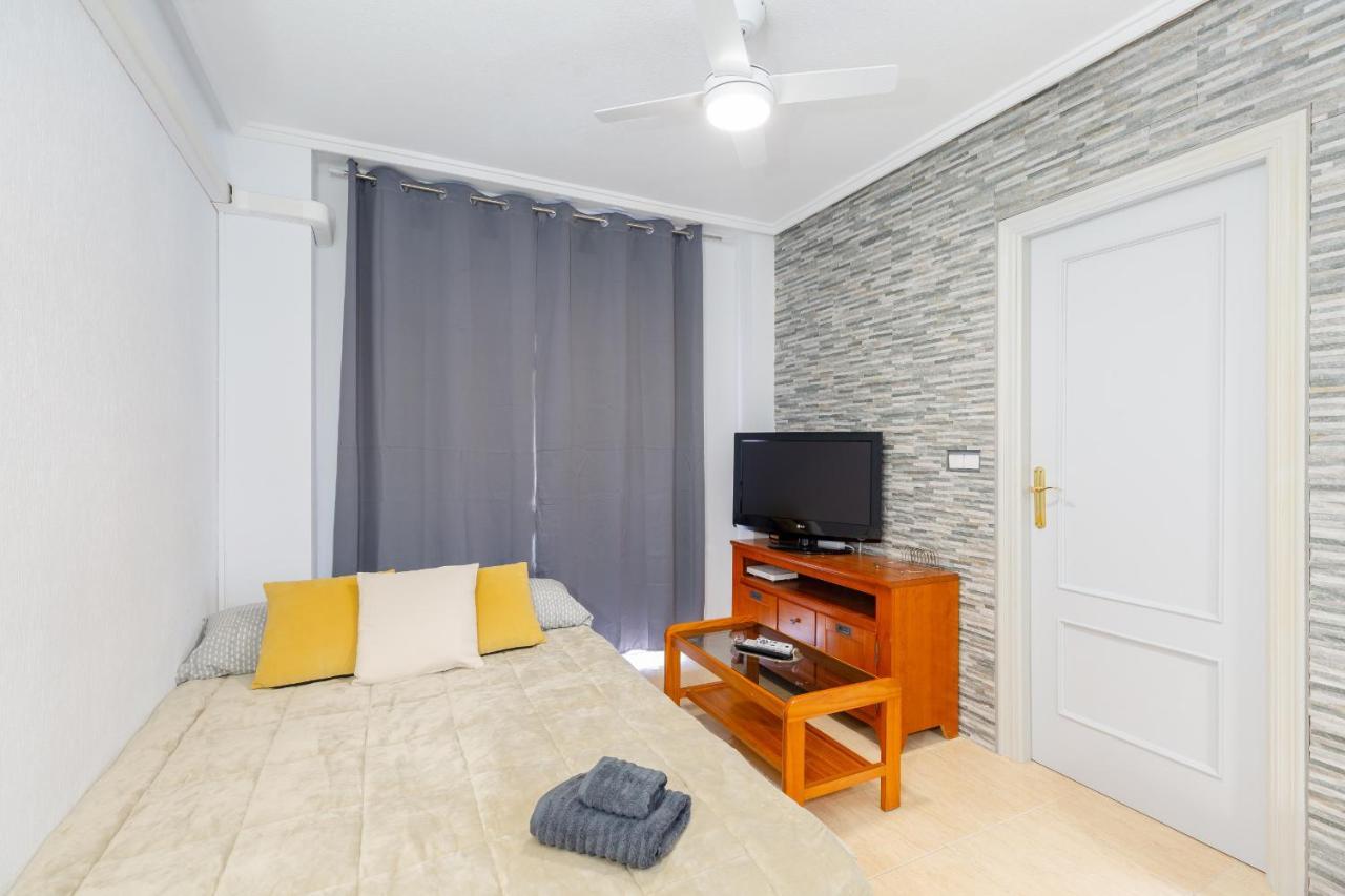 Petite Charming By Fidalsa Torrevieja Exterior foto